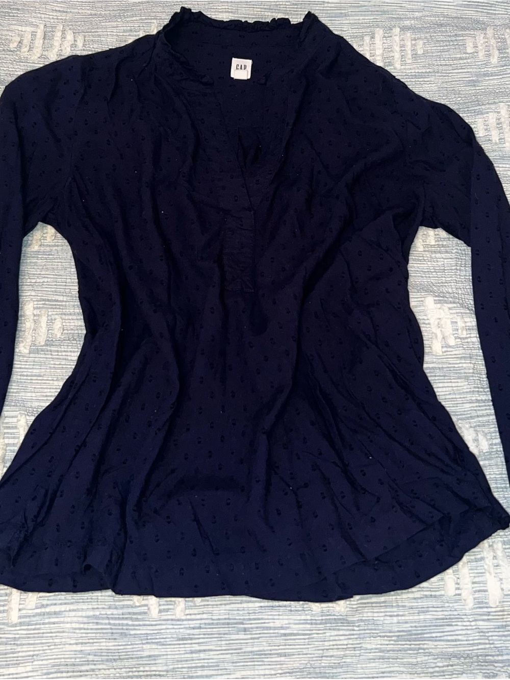 GAP Navy Long-Sleeve V-Neck Textured Top